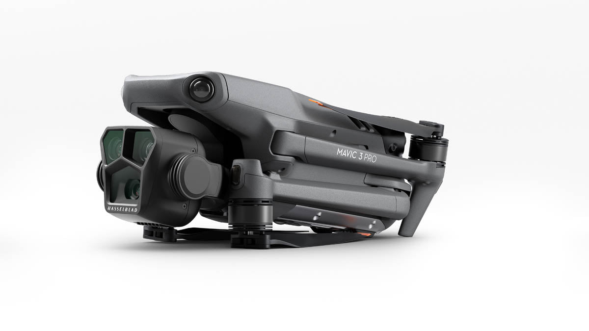 DJI Mavic 3 Pro Fly More Combo with DJI RC Controller - 4K Drone (CP.MA.00000660.01)